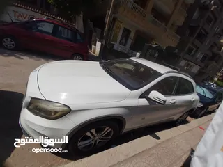  2 مرسيدس Gla 200 للبيع