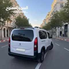  5 بيجو ريفتر 2023