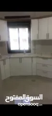  2 شقه للبيع في منطقه  المصايف مساحه 135متر