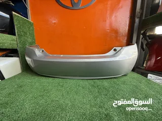  1 صدام خلفي تويوتا بريوس 2010-2015  اصلي مستعمل بحالة جيده موضوح بصور  Toyota Prius 2010-2015