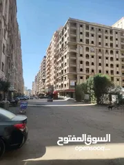  2 محل تجاري في مدينة جسر السويس الجديده قبل العبور محطة عدلي منصور