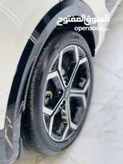  8 كيا نيرو 2023 فل مسكر سجنتشر عداد 33 الف