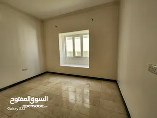  14 فيلا للايجار مع مسبح فيلا العذيبة_Villa for rent with swimming pool, Al-Athaiba