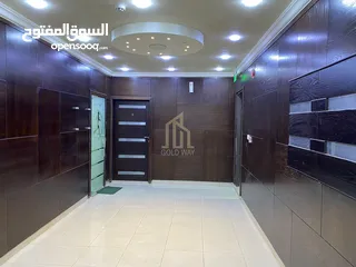  9 في موقع حيوي ومميز في مرج الحمام مجمع تجاري للبيع مكون من خمس طوابق بسعر مغري/ ref 9027
