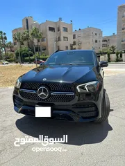  25 Mercedes-AMG GLE450 2021