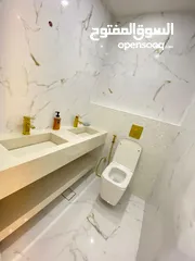  10 في أجمل مناطق الرابيه شقة أرضية للبيع 220م مع ترس 90م بسعر مغري / ref 9535