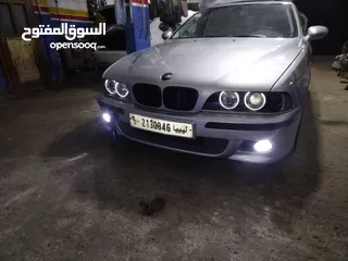  1 كلم صاحب الاعلان Bmw 528