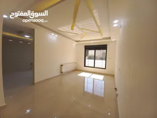  19 شقة للبيع طابق التسوية مساحة 203م وخارجي 80م في ابو نصير