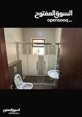  28 شقة ارضية دوبلكس شبه ڤيلا للبيع من المالك  بأجمل مناطق ام أذينة وأفخمها