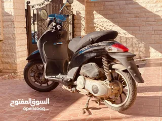  2 فسبا بياجو 125 قانوني مع اوراق للبيع