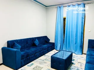  6 غرفه وصاله مفروشه بالكامل للإيجار الشهري فس النعيميه مقابل فندق رمادا بلاك