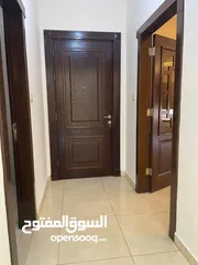  17 شقة فاخرة - حي الرونق/البيادر قرب النادي