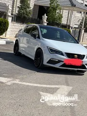  6 سيات ليون اكسلنس 2017