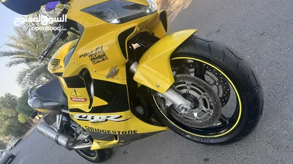  1 مكفولةCBR 600 F رقم بغداد مميز