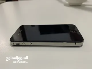  3 ايفون 4sبحالة جداا ممتازة مخزن