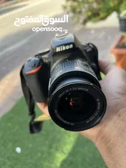  1 كاميرا نيكون D5600