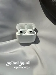  2 ‏Apple Airpods 3 للبيع بصفه عاجله