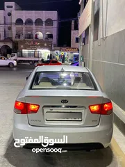  8 كيا فورتي 2010