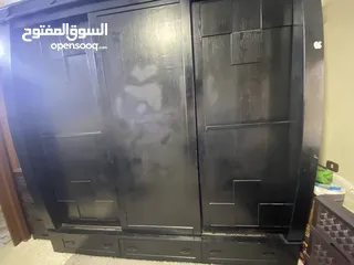  9 خزانه خشب مستعمل نضيف للبيع
