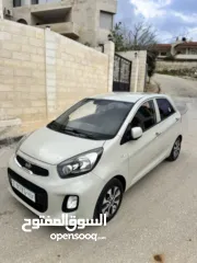  3 Kia picanto