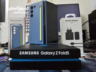  1 samsung Fold 5 like new 512 Gb with 12 ram فولد 5 وكالة مع اغراضه امريكي