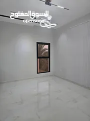  20 Very Big Villa For Sale in Ajman Rawda 2 With Big Parking فيلا كبيرة جدا للبيع في عجمان الروضة 2