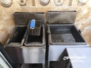  21 عدة مطعم كامله للبيع