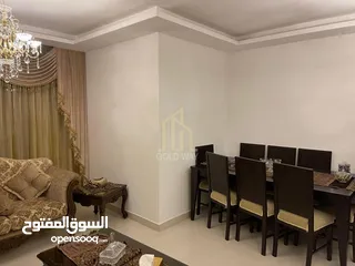  7 عقار يستحق المشاهدة شقة طابق ثاني 200م في أرقى مناطق ضاحية الرشيد/ REF 4061