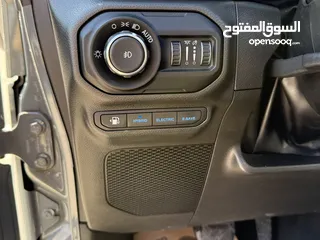  21 جيب رابيكون ترخيص 2022 محرك 2000 هايبرد  جير أوتوماتيك 375 حصان