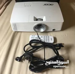  4 Acer P1185 3200 lumens HD Projector