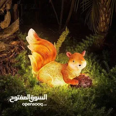  8 تمثال السنجاب بالحجم الكبير موجود في وضعيتين مميزتين مقاوم للمطر والشمس يدوم طويلا بلا بهتان