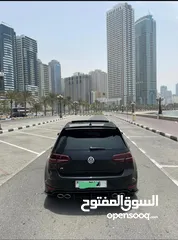  2 Volkswagen golf R 2017 GCC