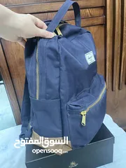  5 شنتة مدرسية نوع Herschel لون كحلي navy blue  جديد