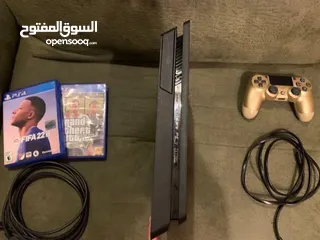  1 Playstation 4 slim