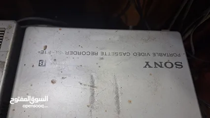  11 فيديو شريط كبير VHS