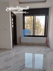  20 شقة أرضية فاخرة للبيع في خلدا  - خلف المستشفى السعودي 330م مع حديقة وترسات 100م لم تسكن