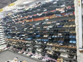  9 محل للبيع تقاطع شارع السعادة مع تقاطع شارع عبد المنعم رياض