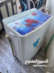  2 غساله شغالة باب المنشفه مخلوع فقط