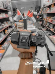  2 كاميرة سوني مستعملة بحالة جيدة. Sony @7ii