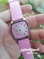  5 ساعة ريب كورل سويسرية
