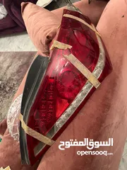  2 هيونداي جنيسس قطع