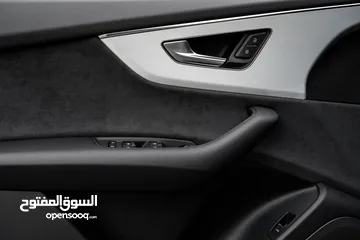  14 Audi Q8 S-LINE