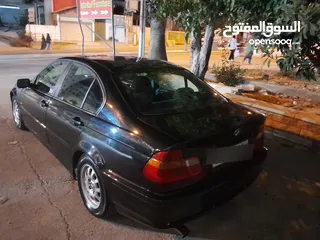  3 BMW E46 موديل 2001