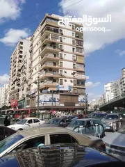  1 شقة للبيع في ميدان الجيزة وشارع مراد
