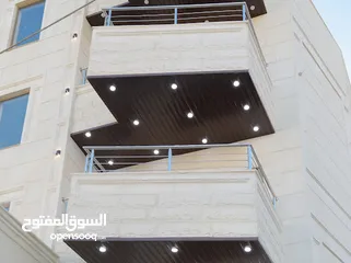  12 شقة فاخرة للبيع