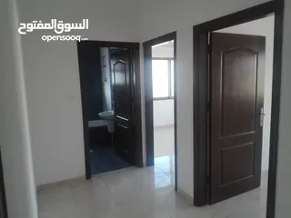  2 شقه غرفتين و مجلس في ماركا الجنوبيه