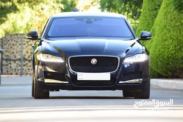  6 Jaguar XF portfolio 2016
