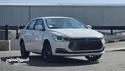  2 BYD QIN EV 2022 zero 450 Km