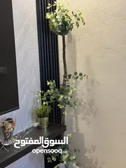  13 شجر اطناعي بطابع الطبيعي