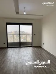  21 شقة طابق اول للبيع في خلدا قرب مدارس ساندس 4 نوم